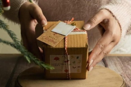 Tips for Choosing the Perfect Corporate Christmas Gift