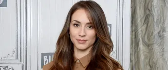 Troian Bellisario