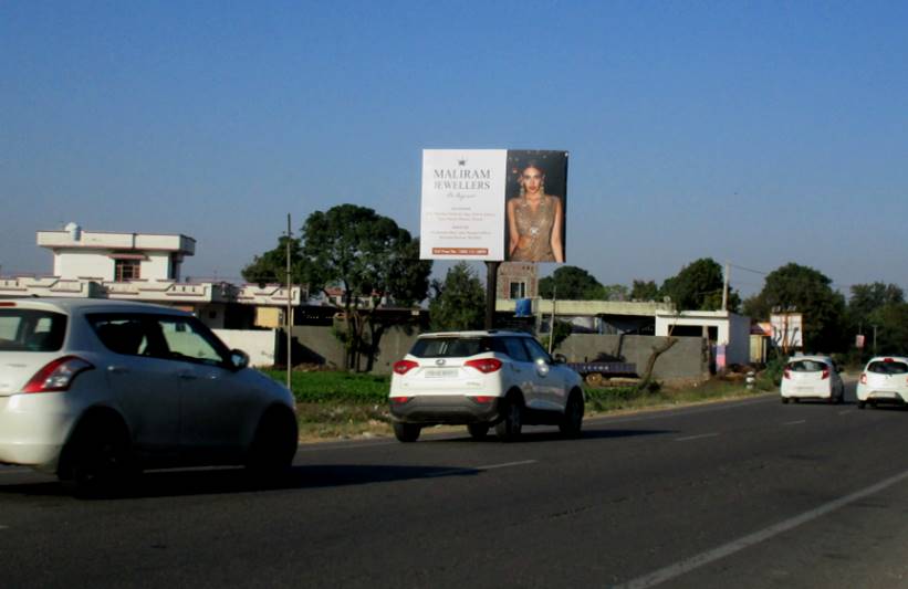 Outdoor Advertising image