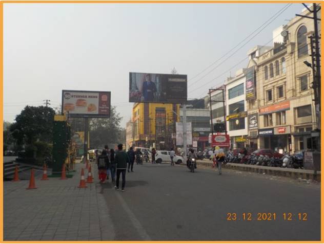 Outdoor Advertising image