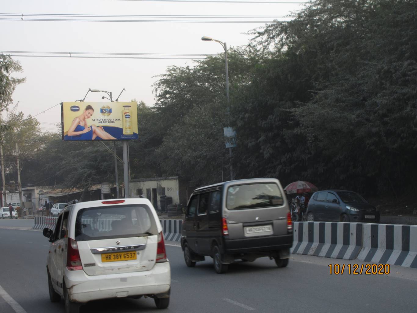 Outdoor Advertising image