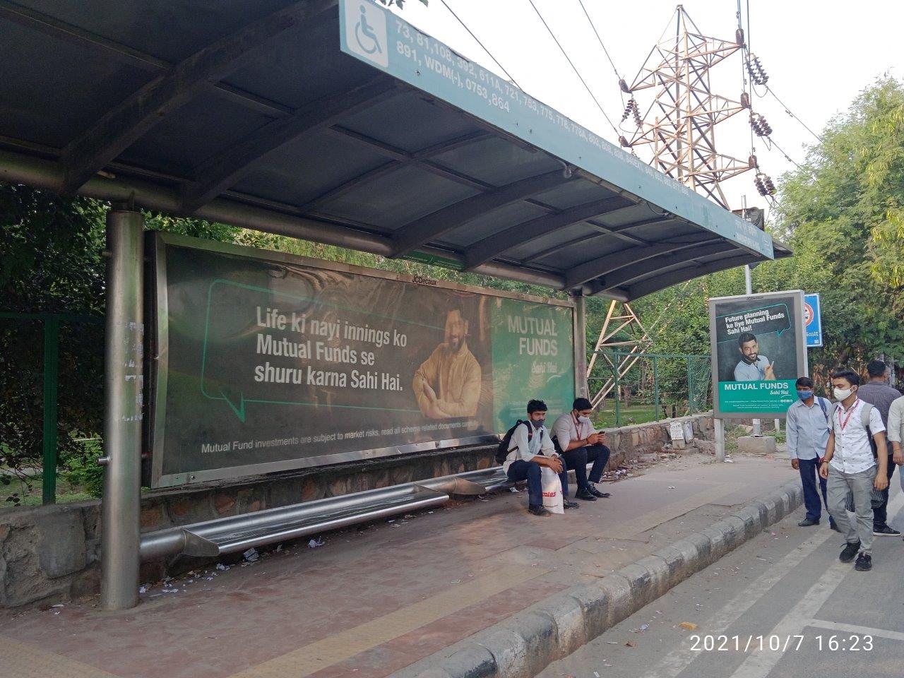 Outdoor Advertising image