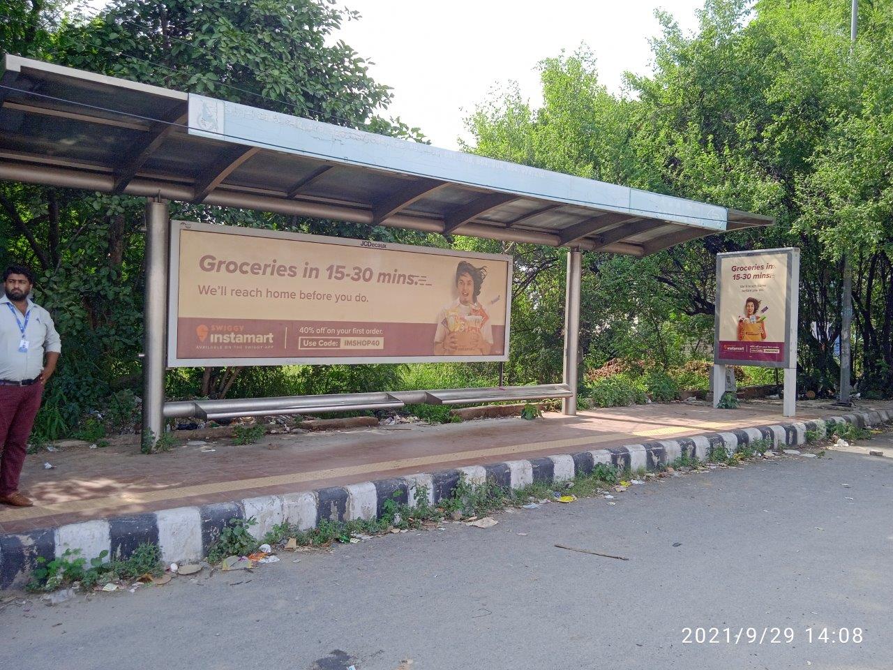 Outdoor Advertising image