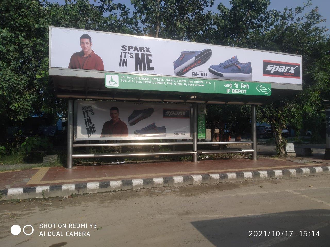 Outdoor Advertising image