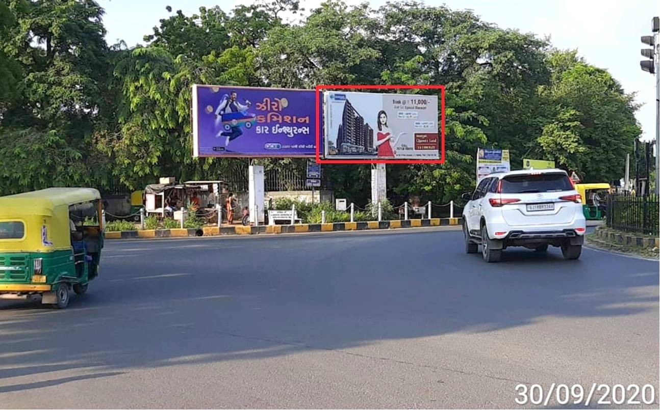Outdoor Advertising image