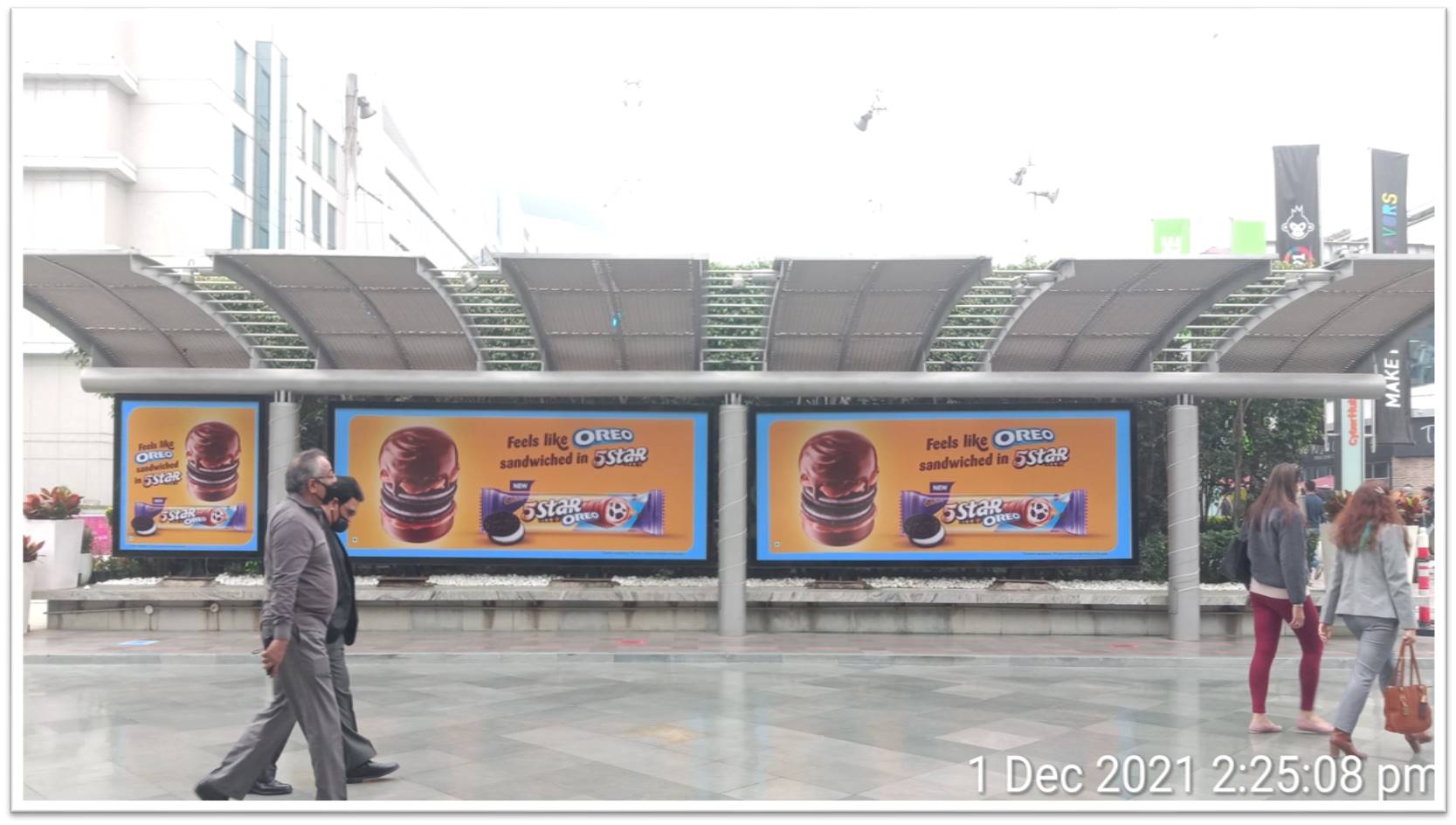 Outdoor Advertising image