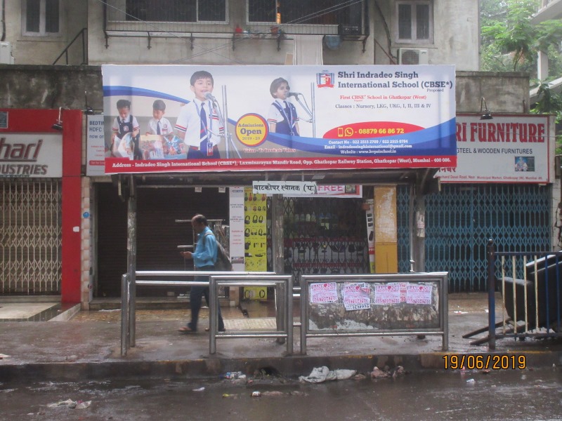 Outdoor Advertising image