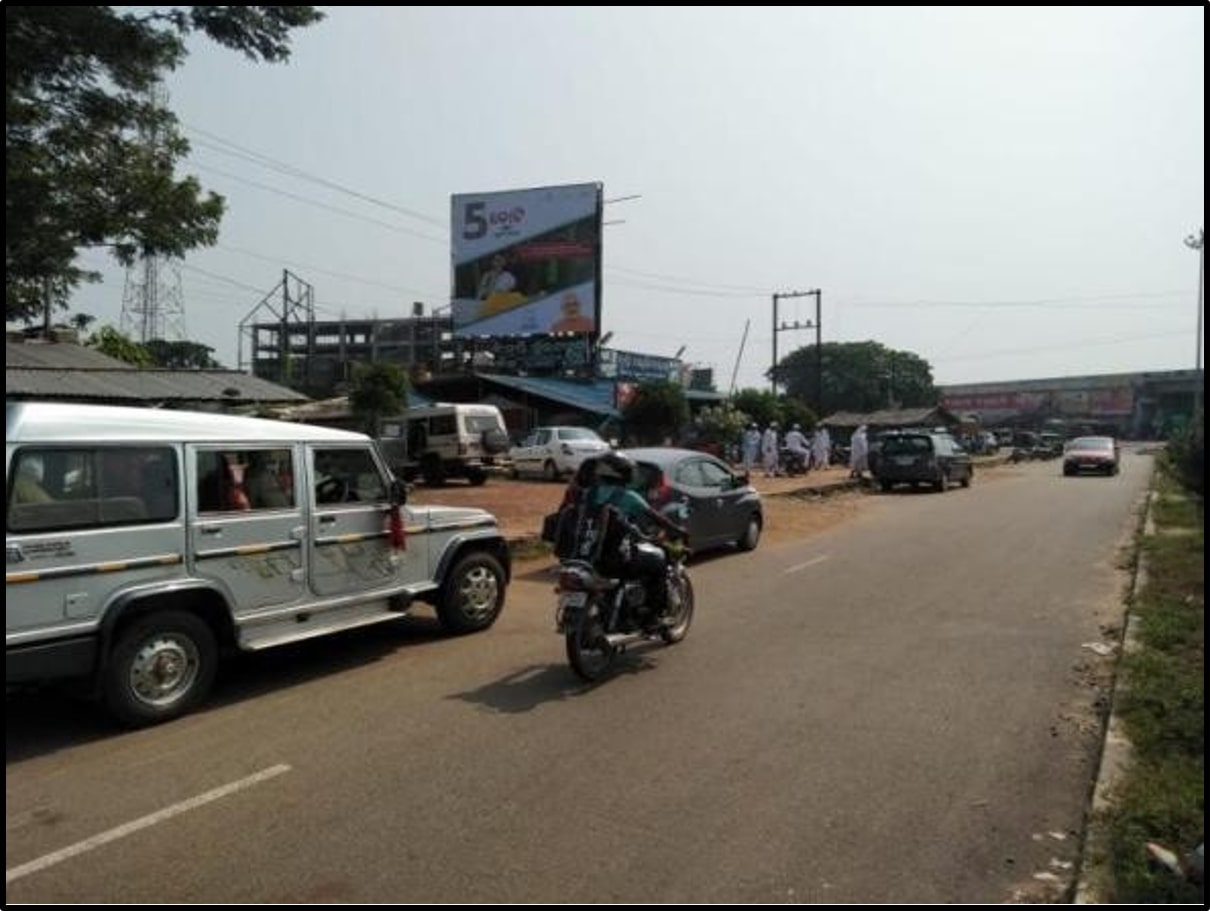 Outdoor Advertising image