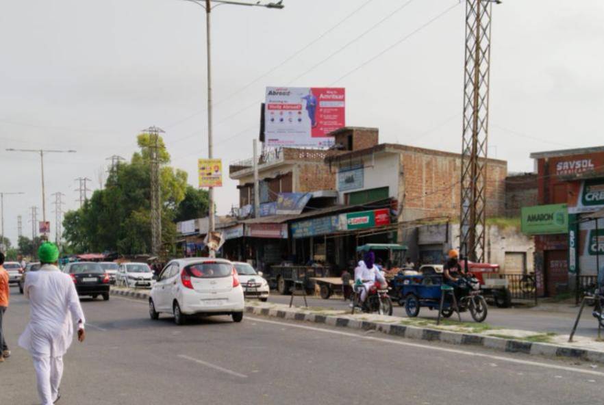 Outdoor Advertising image