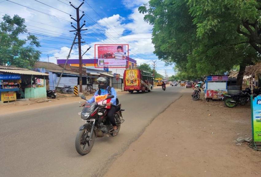 Outdoor Advertising image