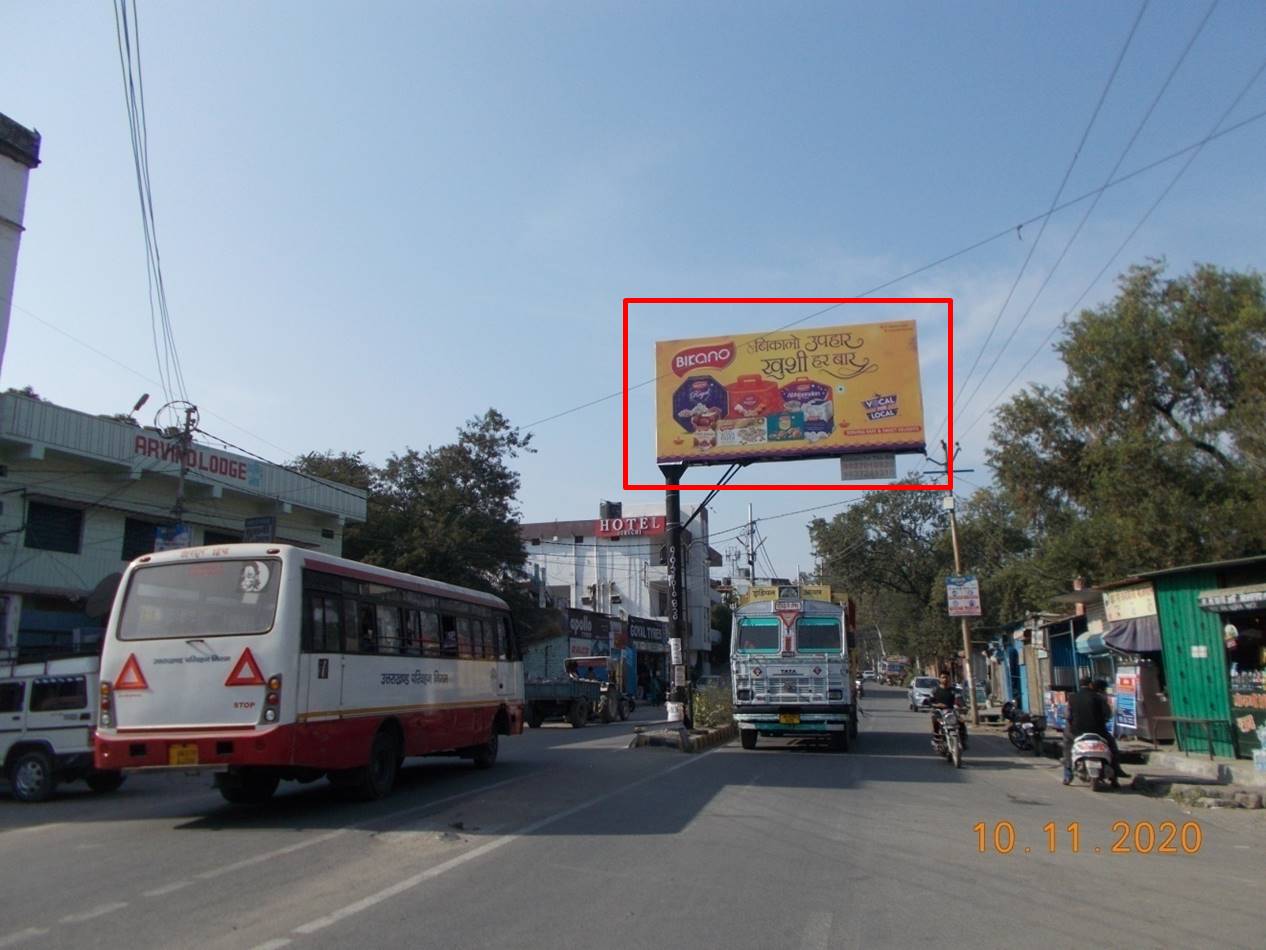 Outdoor Advertising image