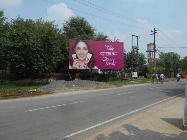 Outdoor Advertising image
