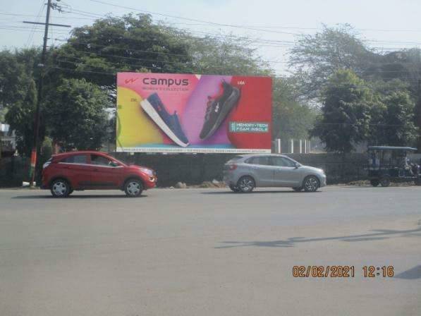 Outdoor Advertising image