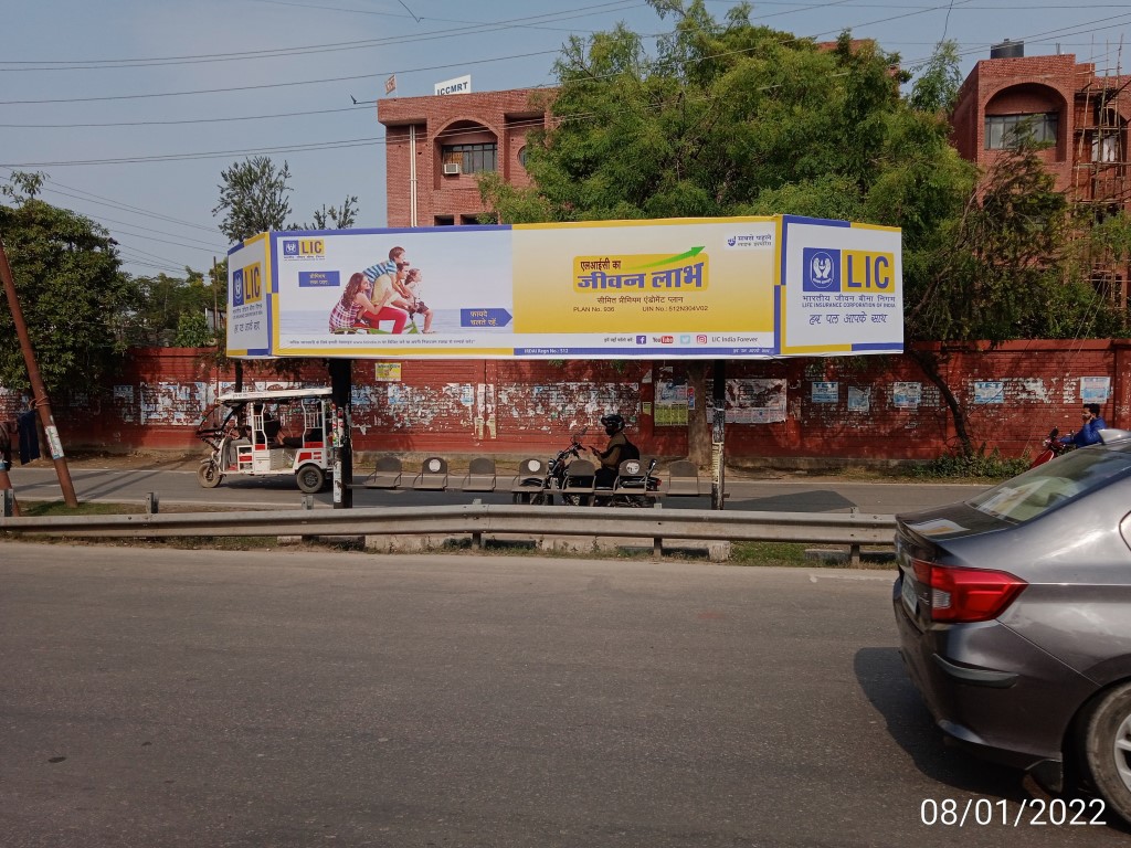 Outdoor Advertising image