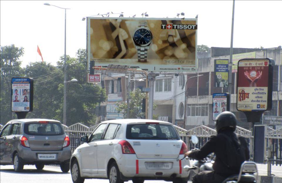 Outdoor Advertising image