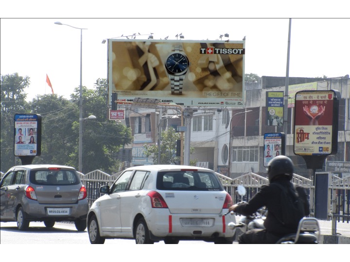 Outdoor Advertising image