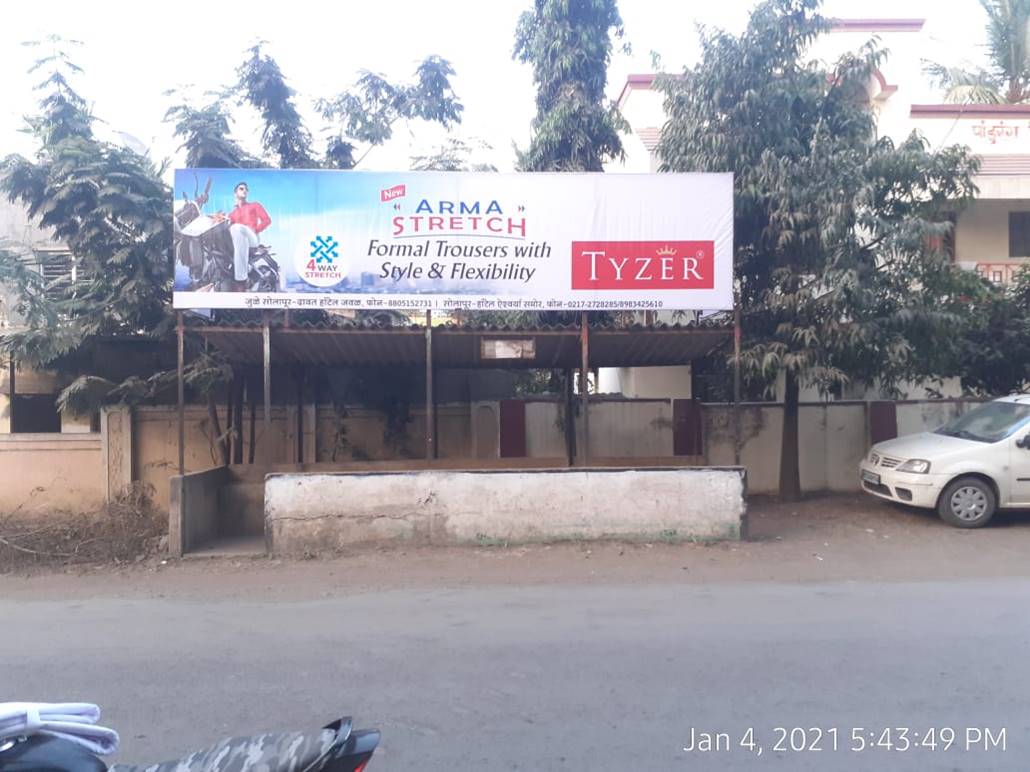 Bus Que Shelter Solapur Maharashtra