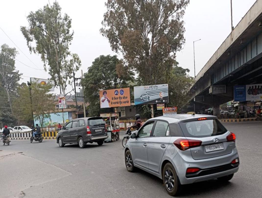 Unipole - Court Chowk, Amritsar, Punjab