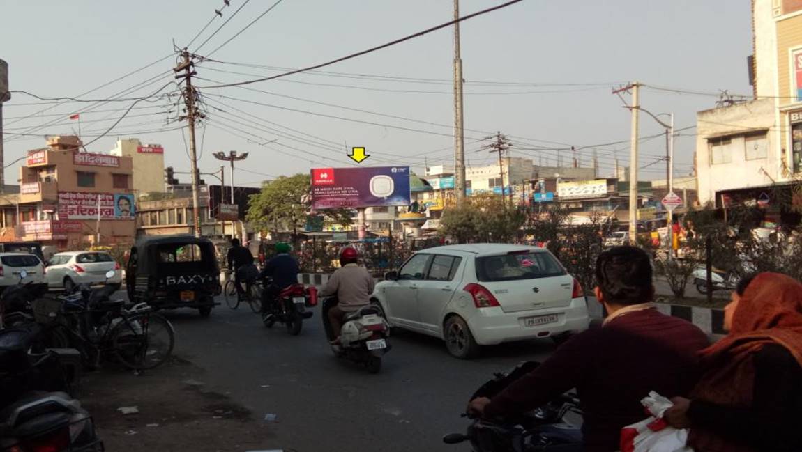 Unipole - Ram Bagh Chowk, Amritsar, Punjab