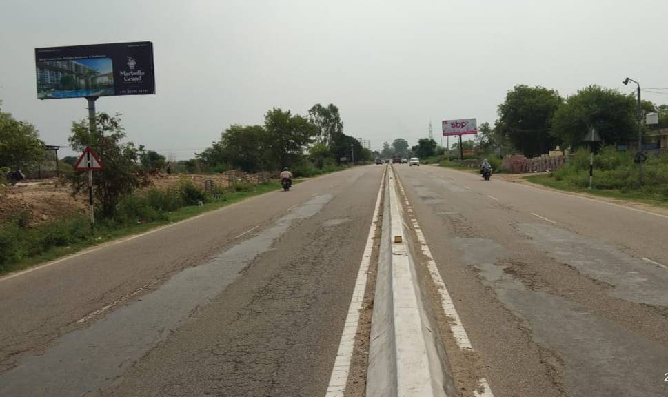 Unipole - Kurali Siswa Road, Kurali, Punjab