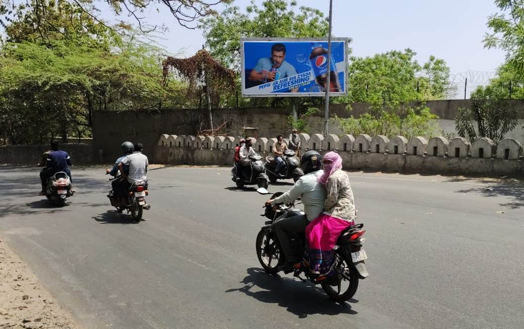 Unipole - Fatehsagar Road, Udaipur, Rajasthan