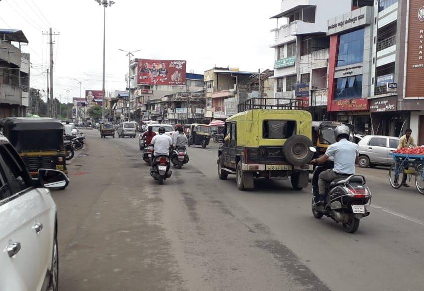 Advertising in Billboard - Halappa Circle, Bhadravathi, Karnataka