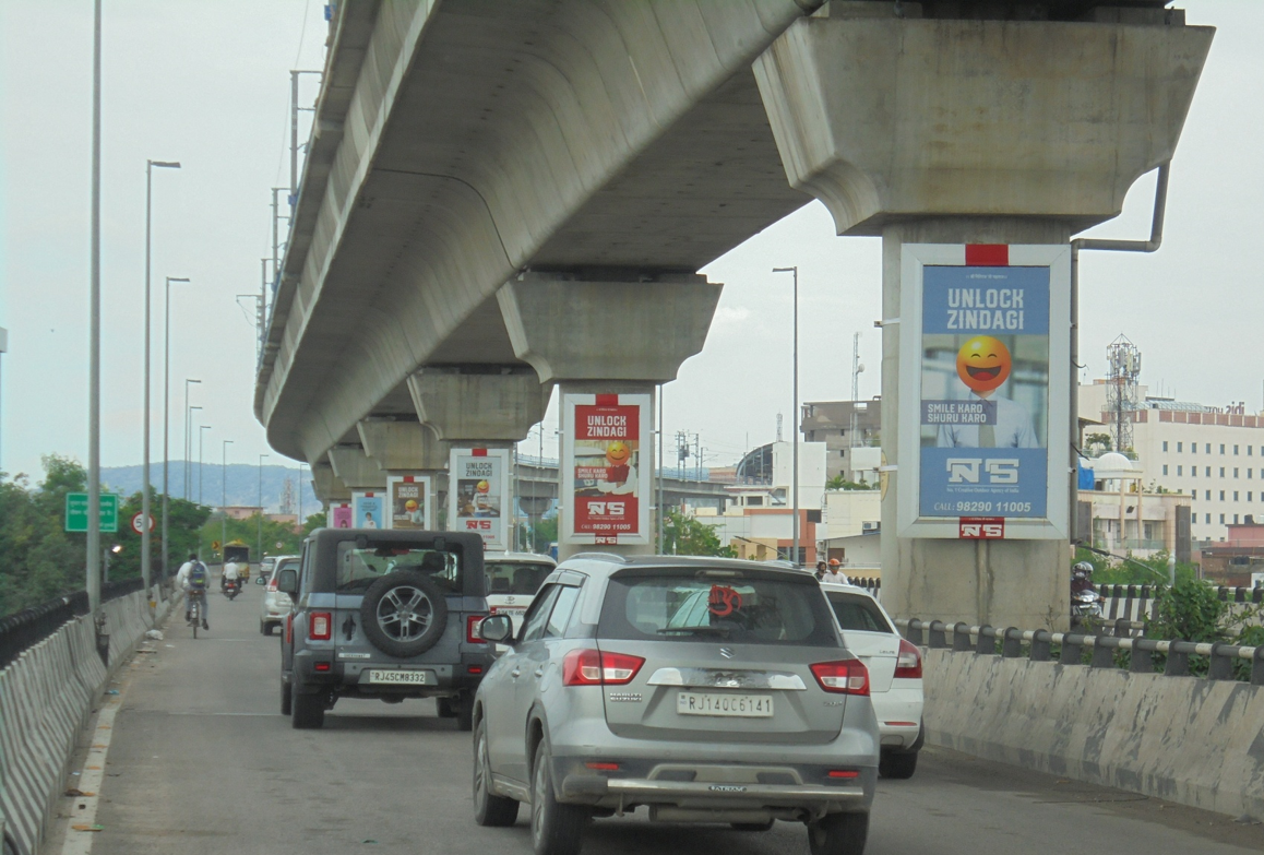 Elevated Pillars - Atish Market, Jaipur, Rajasthan