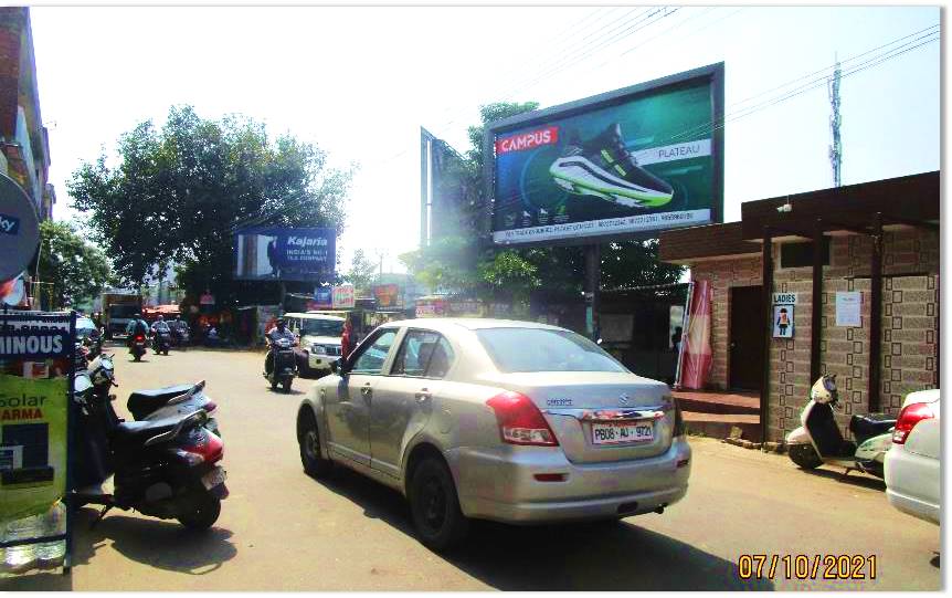 Unipole - Sadar Bazar, Jalandhar, Punjab