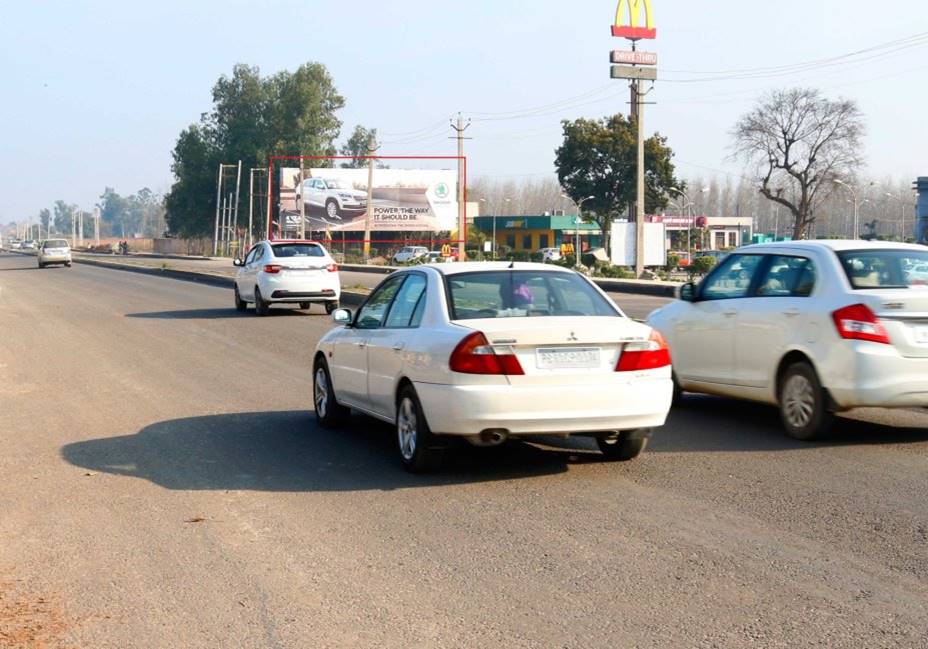 Billboard - Chandigarh Road, Ludhiana, Punjab