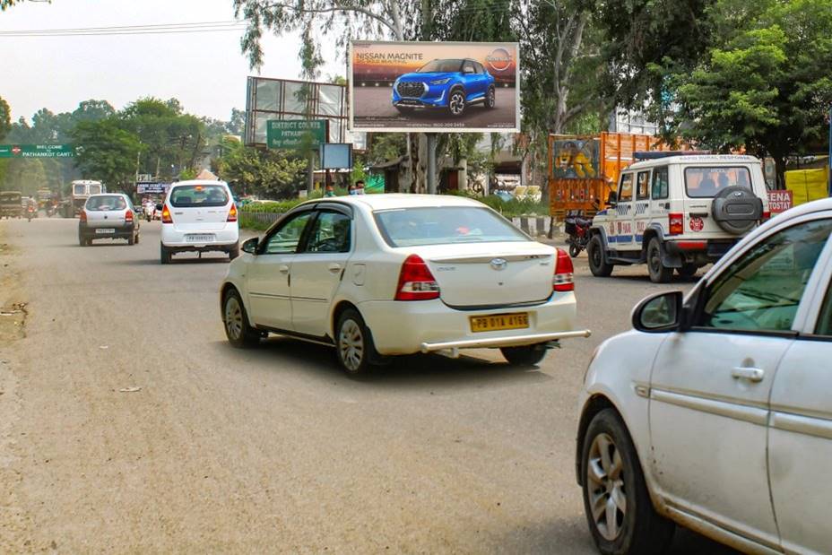 Unipole - Court Chowk, Pathankot, Punjab