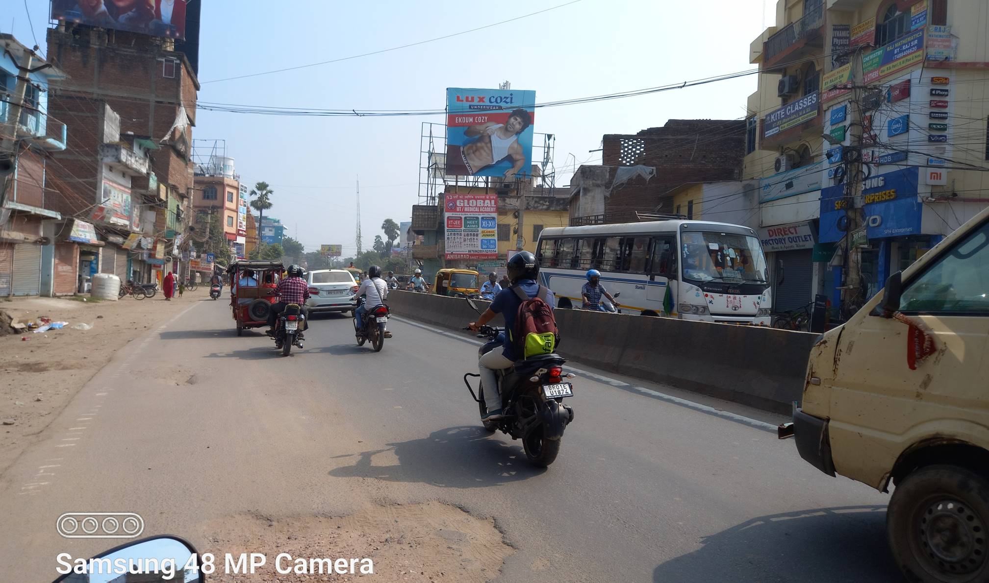 Billboard Nr. Kite Classes Anisabad Golamber  Patna Bihar