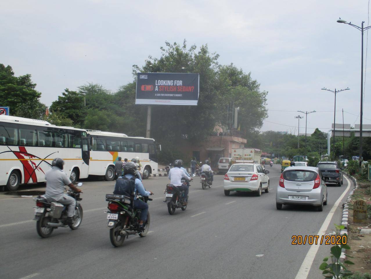 Unipole Lajpat Nagar / Ashram Towards Nehru Place / Okhla South Delhi Delhi (NCR)