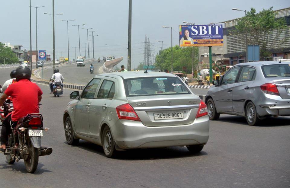 Unipole Yamuna Vihar / Bhajanpura Towards Khajuri / Signature Bridge East Delhi Delhi (NCR)