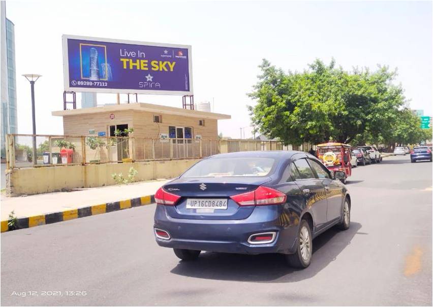 Billboard Sector 18 Opposite Radisson Delhi Delhi (NCR)