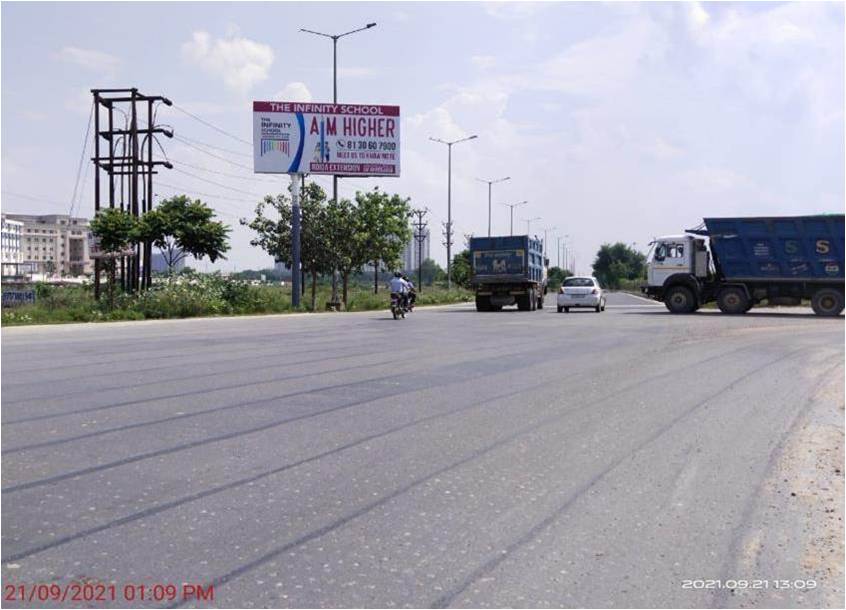 Unipole Khairpur Roundabout Delhi Delhi (NCR)