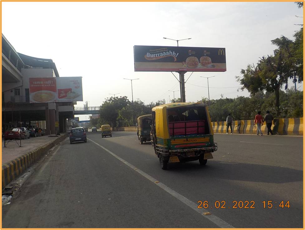 Unipole Barman Marg,  Anadn Vihar To Dabur Chowk Ghaziabad Delhi (NCR)