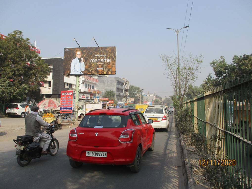 Unipole Gt Road / Shahdara Towards Yamuna Vihar / Loni East Delhi Delhi (NCR)