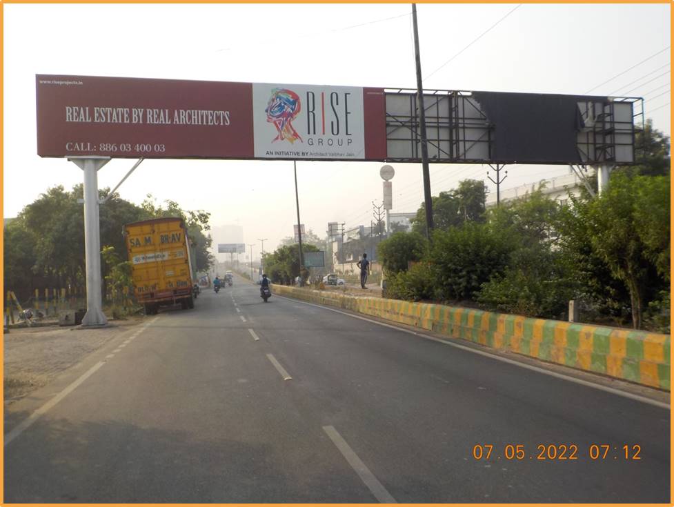 Unipole Kavi Nagar Ghaziabad Delhi (NCR)