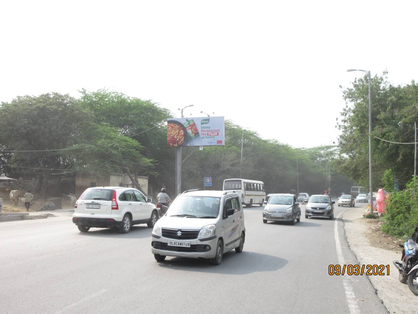 Unipole Chhawla Crossing -1 West Delhi Delhi (NCR)