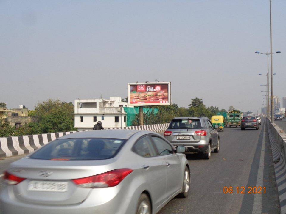 Unipole Shalimar Bagh Flyover North Delhi Delhi (NCR)