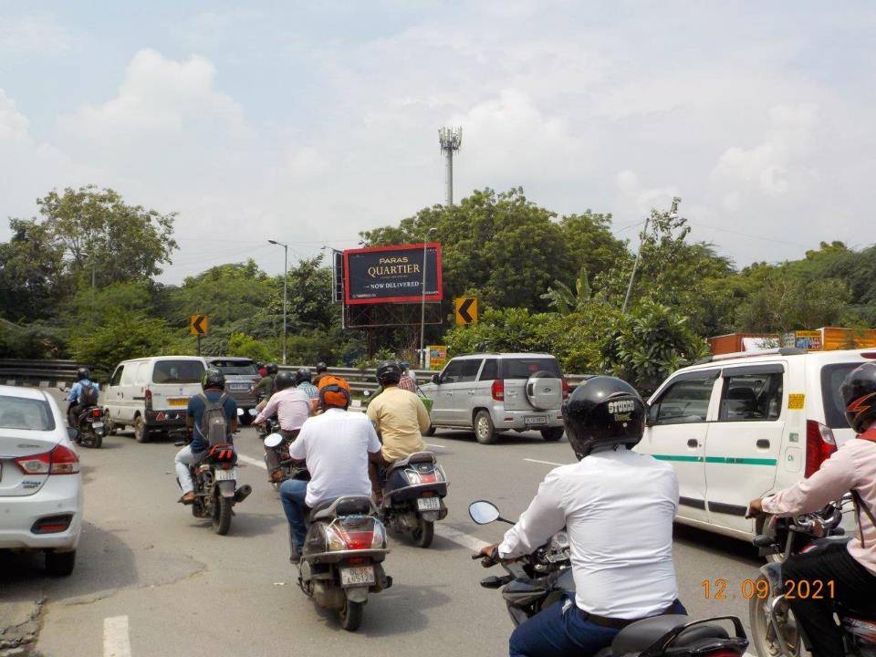 Unipole M.G. Road South Delhi Delhi (NCR)