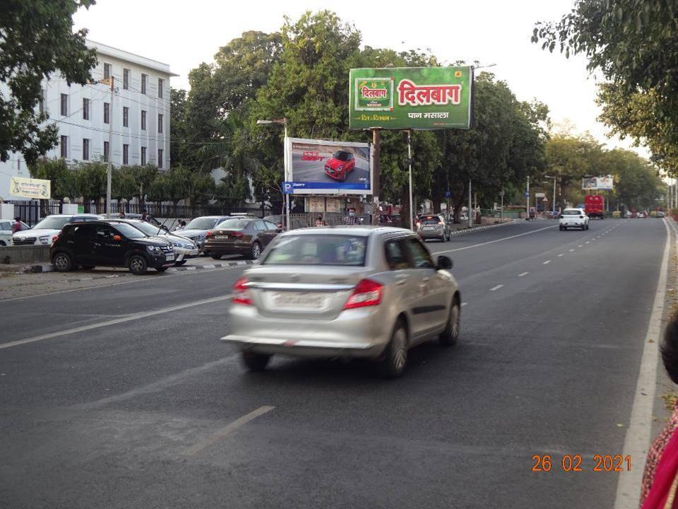 Unipole Ito Outside Bureau Of Indian Standards Central Delhi Delhi (NCR)