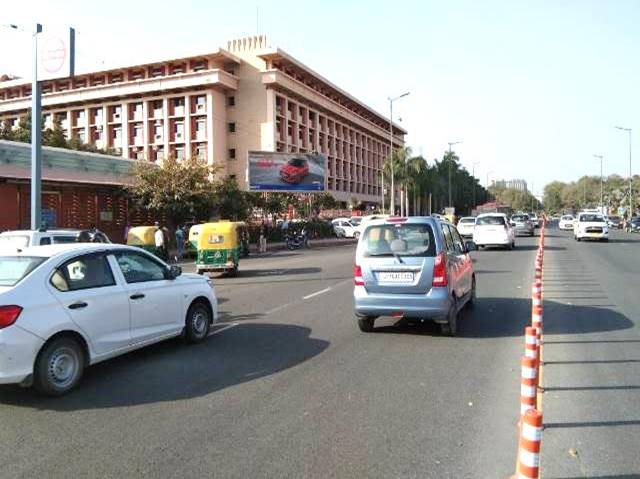 Unipole Rail Bhawan Rashtpati Bhawan Central Delhi Delhi (NCR)