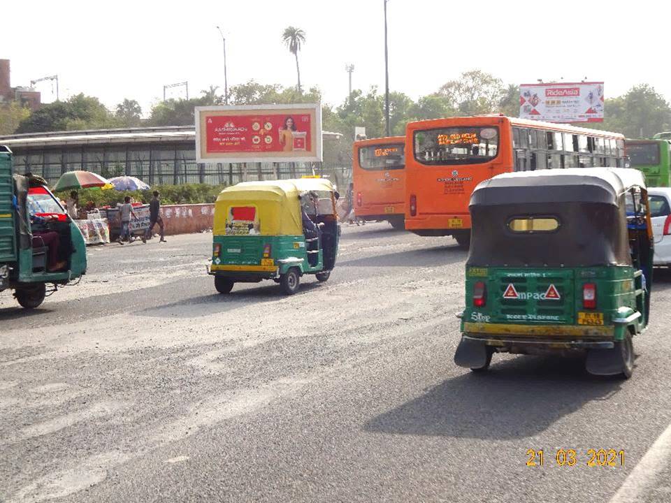 Unipole Kashmere Gate Metro Station Central Delhi Delhi (NCR)