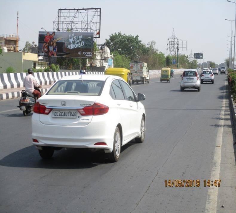 Billboard Dilshad Garden Towards Anand Vihar Isbt East Delhi Delhi (NCR)