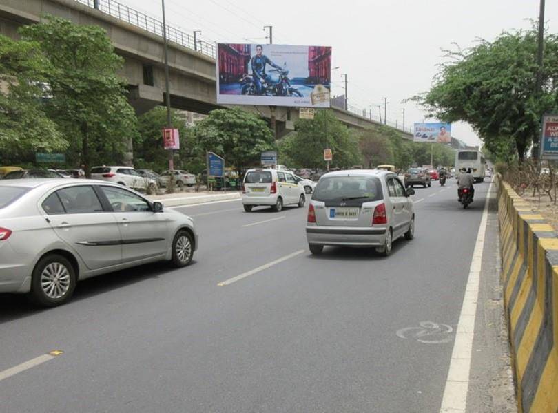 Unipole Outside Yashodha Hospital Ghaziabad Delhi (NCR)