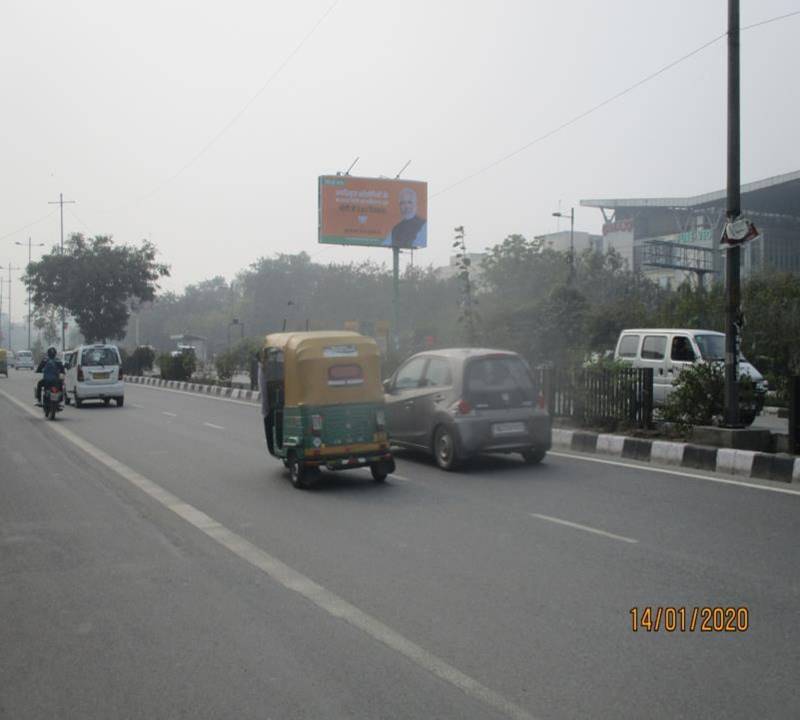 Unipole Jhilmill / Surajmal Vihar Towards Jagatpuri / Karkardooma East Delhi Delhi (NCR)