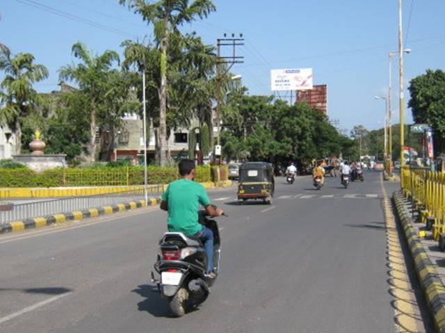 Billboard - Jilla Panchayat Circle,   Lal Bunglow Road, Jamnagar, Gujarat