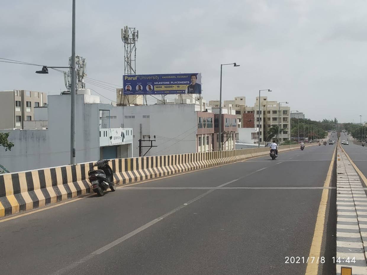 Billboard - Digjam Circle to Shmarpan Hospital, Jamnagar, Gujarat