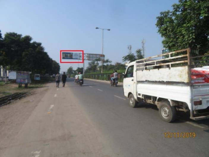 Cantilever Unipole - Ajwa Chowkadi to Sardar Estate, Vadodara, Gujarat